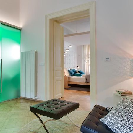 Bright Prague Na Porici Apartamento Exterior foto